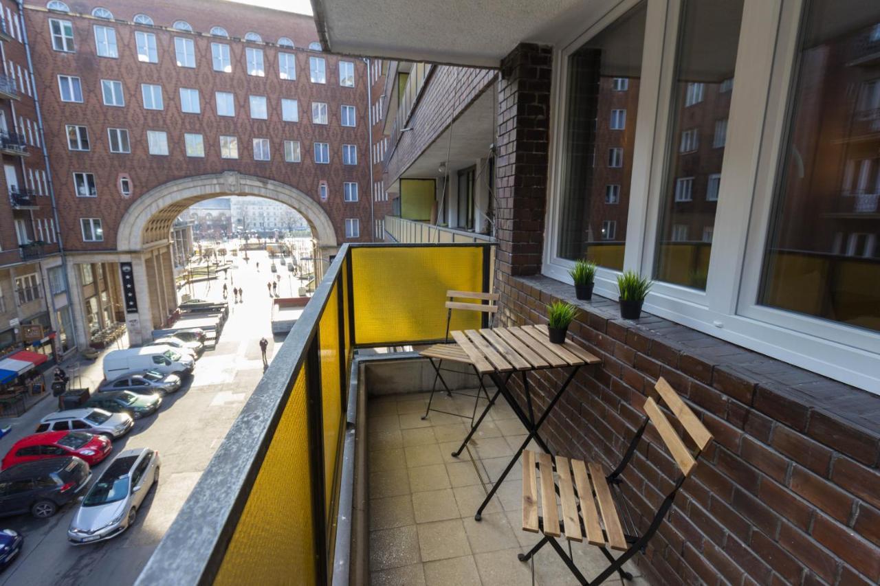 Standard Apartment By Hi5 - Madach Budapest Luaran gambar